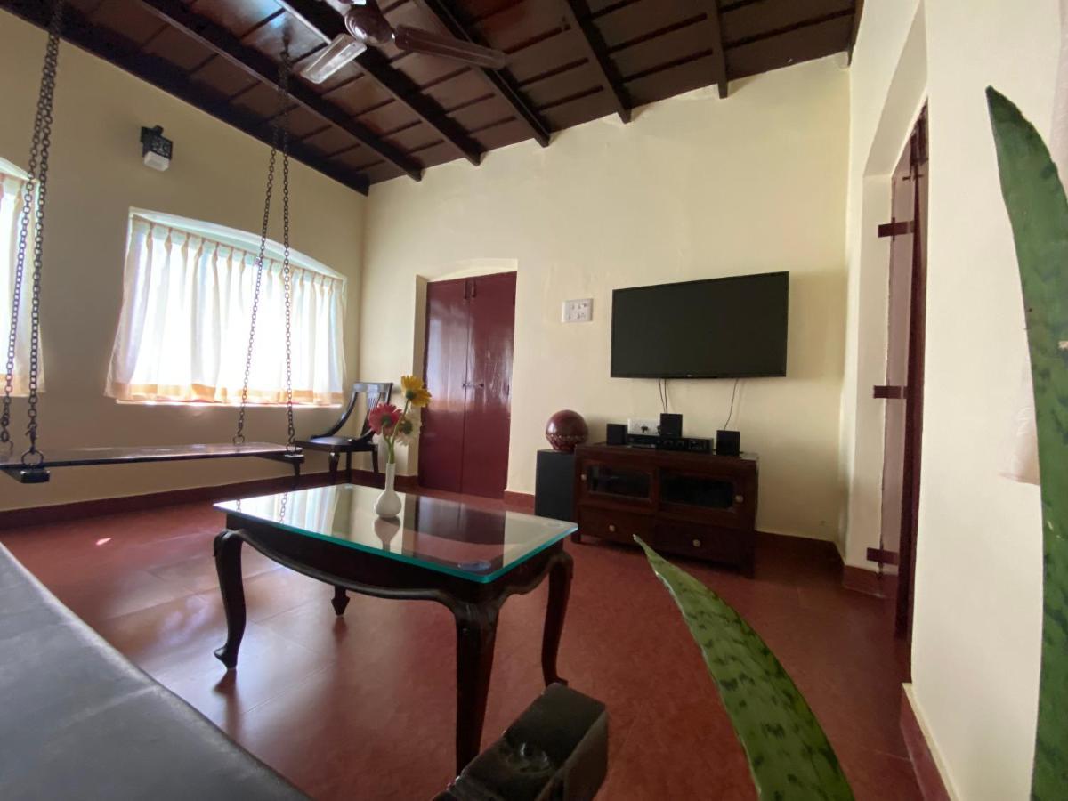 Remasailam Homestay - Thiruvananthapuram , Calm & Blend With Nature Exterior foto