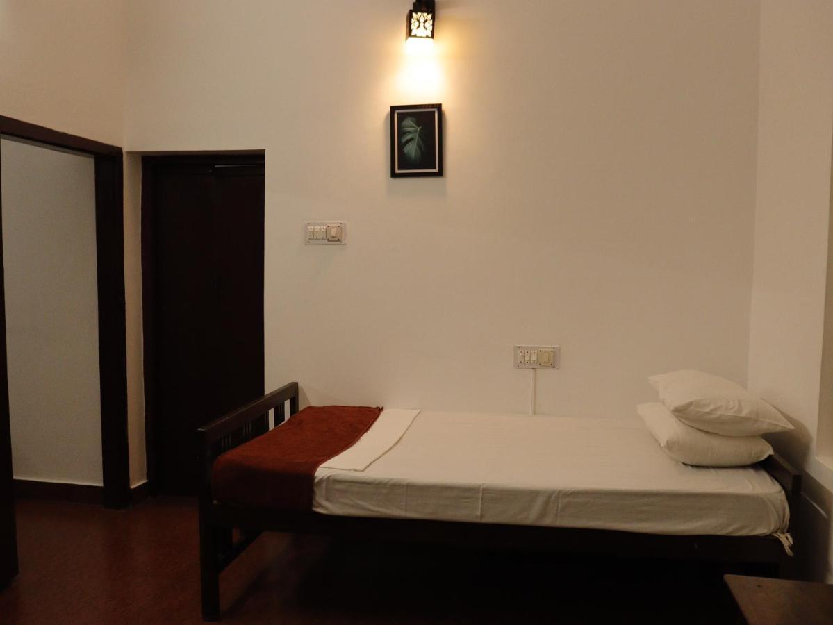 Remasailam Homestay - Thiruvananthapuram , Calm & Blend With Nature Exterior foto